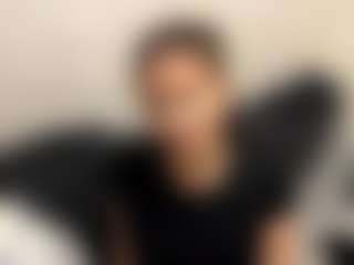 TameshaVolpi MILF webcam performer live streaming