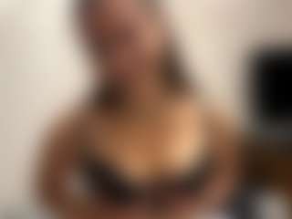 Live cam show with TameshaVolpi - Skinny MILF on infinitiblacc.com