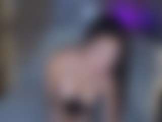 ZoeeOf's Live Sex Cam Show