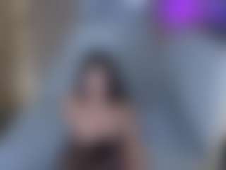ZoeeOf's Live Sex Cam Show