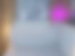 Live cam show with ZoeeOf - Body Massage on sexylive.show