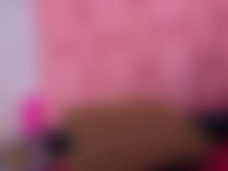 Live cam show with emelysweett - New White on Big Tits | colombia