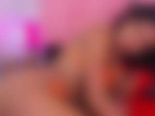 emelysweett's Live Sex Cam Show