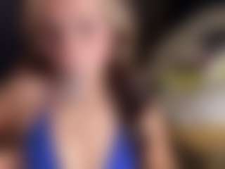 rileybellee's Live Sex Cam Show