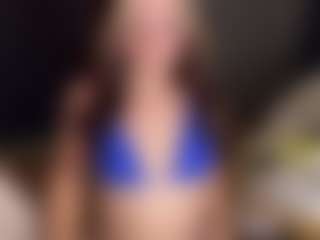 rileybellee's Live Sex Cam Show