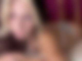 rileybellee's Live Sex Cam Show