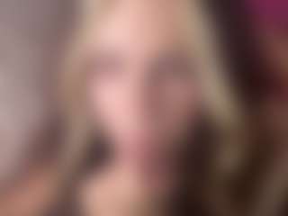 rileybellee's Live Sex Cam Show