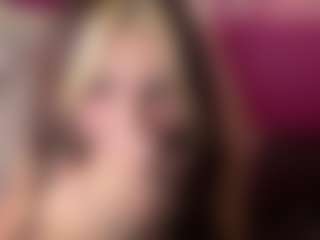 rileybellee's Live Sex Cam Show