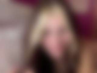 rileybellee's Live Sex Cam Show