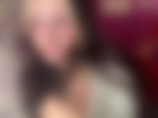 rileybellee's Live Sex Cam Show