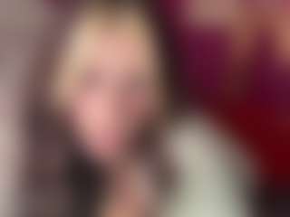 rileybellee's Live Sex Cam Show