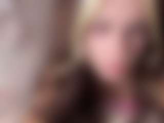 rileybellee's Live Sex Cam Show