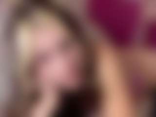 rileybellee's Live Sex Cam Show