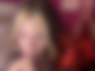 rileybellee's Live Sex Cam Show