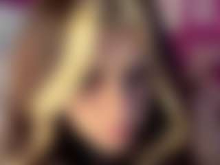 rileybellee's Live Sex Cam Show