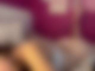 rileybellee's Live Sex Cam Show