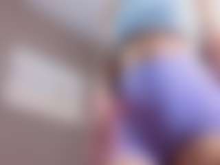 FelicitaScarr's Live Sex Cam Show