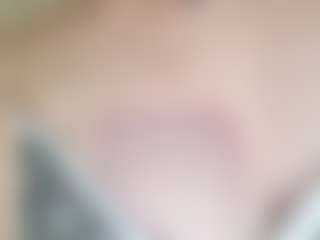 Live cam show with MissieLorrie - Red Hair Squirt on luckytryst.com