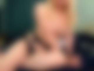 AnnaDelos's Live Sex Cam Show