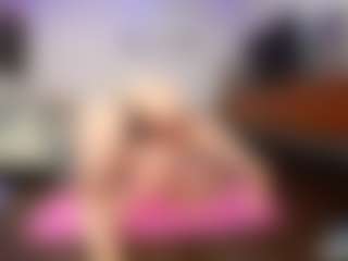 AnnaDelos's Live Sex Cam Show