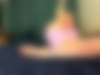 AnnaDelos's Live Sex Cam Show