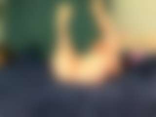 AnnaDelos's Live Sex Cam Show