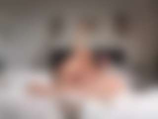 AnnaDelos's Live Sex Cam Show