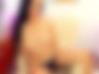 myadeluxe's Live Sex Cam Show