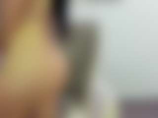 myadeluxe's Live Sex Cam Show