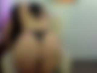 myadeluxe's Live Sex Cam Show