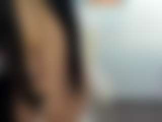 myadeluxe's Live Sex Cam Show