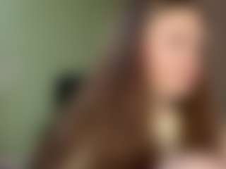 Live cam show with Ali - Nipple Piercings on xplaylive.com