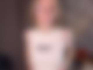Live cam show with SamiraEricks - New White on TeamSkeetLive | united kingdom