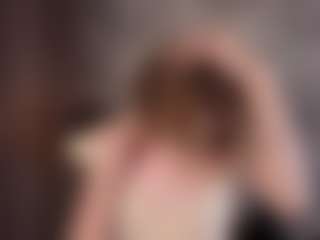 Live cam show with SamiraEricks - Blonde Hair Toys on Milfs Live