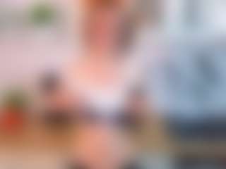 Live cam show with SamiraEricks - Nipple Piercings on Dare Cams