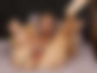 AdelaVibe's Live Sex Cam Show