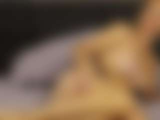 AdelaVibe's Live Sex Cam Show