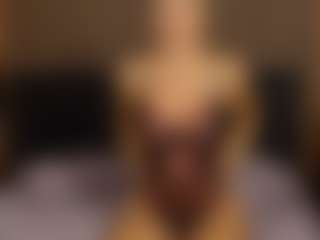AdelaVibe's Live Sex Cam Show