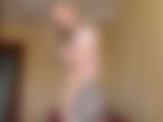 ApoloniaKlan's Live Sex Cam Show