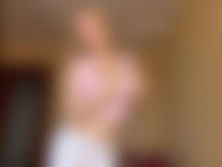 Live cam show with ApoloniaKlan - Lingerie on dropp.cam