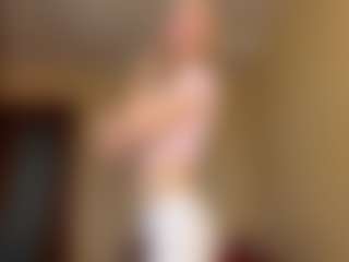 ApoloniaKlan's Live Sex Cam Show