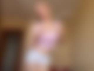 ApoloniaKlan's Live Sex Cam Show