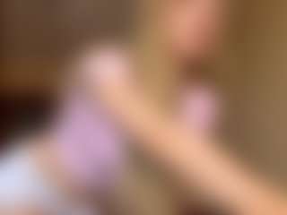 ApoloniaKlan's Live Sex Cam Show