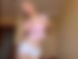 ApoloniaKlan's Live Sex Cam Show