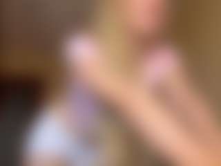 ApoloniaKlan's Live Sex Cam Show