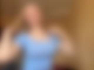 ApoloniaKlan's Live Sex Cam Show