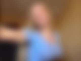 ApoloniaKlan's Live Sex Cam Show