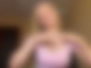 ApoloniaKlan's Live Sex Cam Show