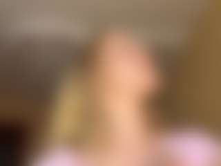 Live cam show with ApoloniaKlan - Athletic on justonemore.cc