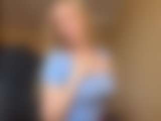 ApoloniaKlan's Live Sex Cam Show